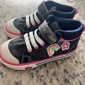 Kids High-Top Sneakers with Rainbow Patch - Black and Pink